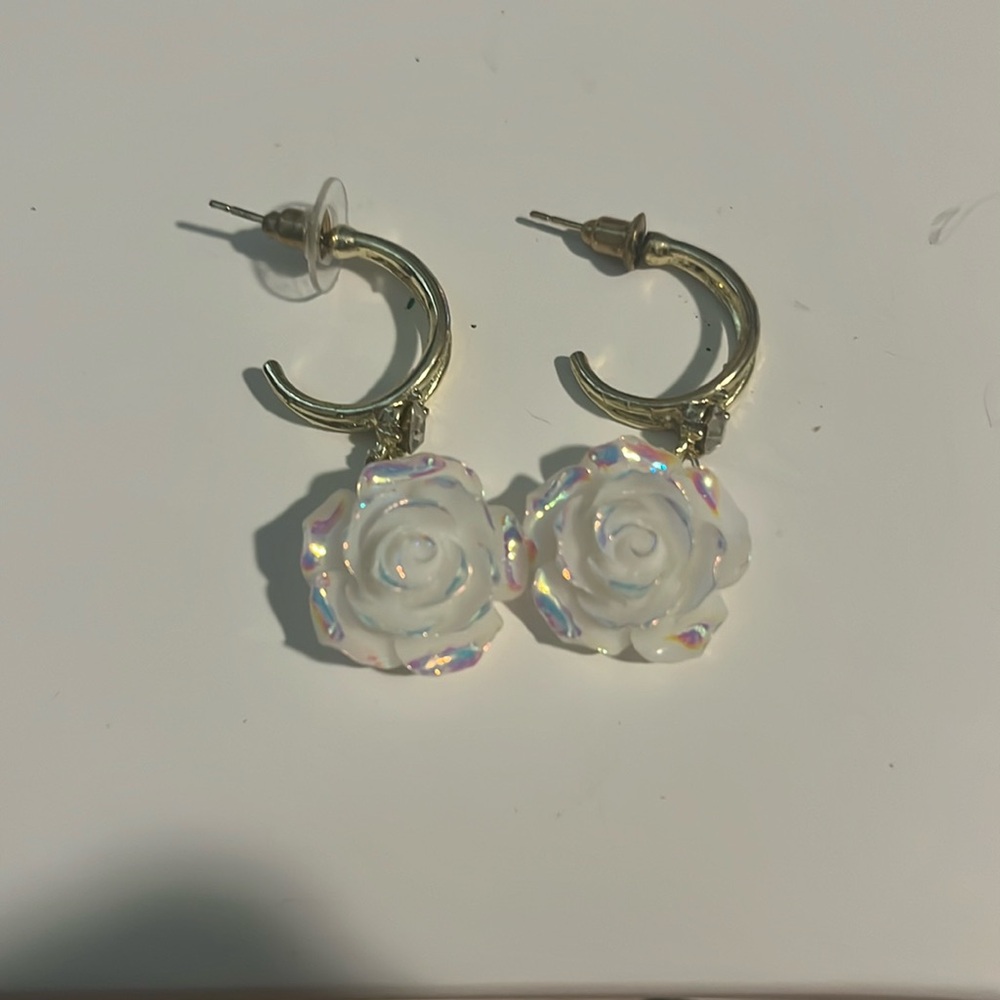 White Flower Earrings